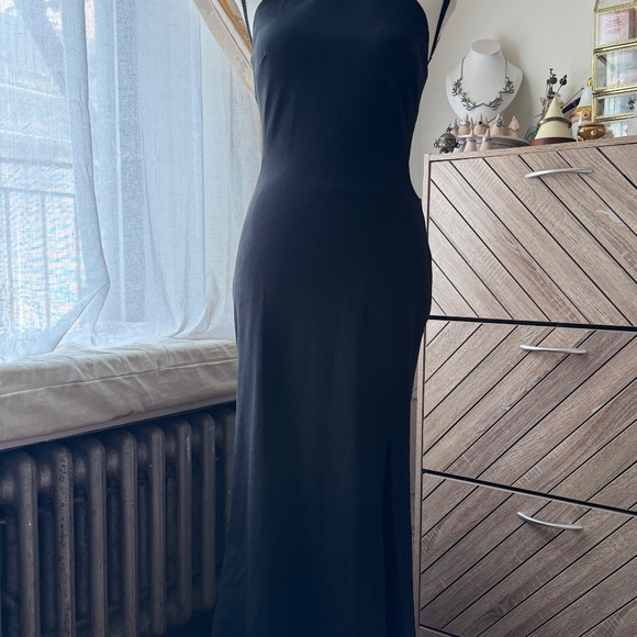 Full length gown with cut outs and open back - Picture 6 of 6